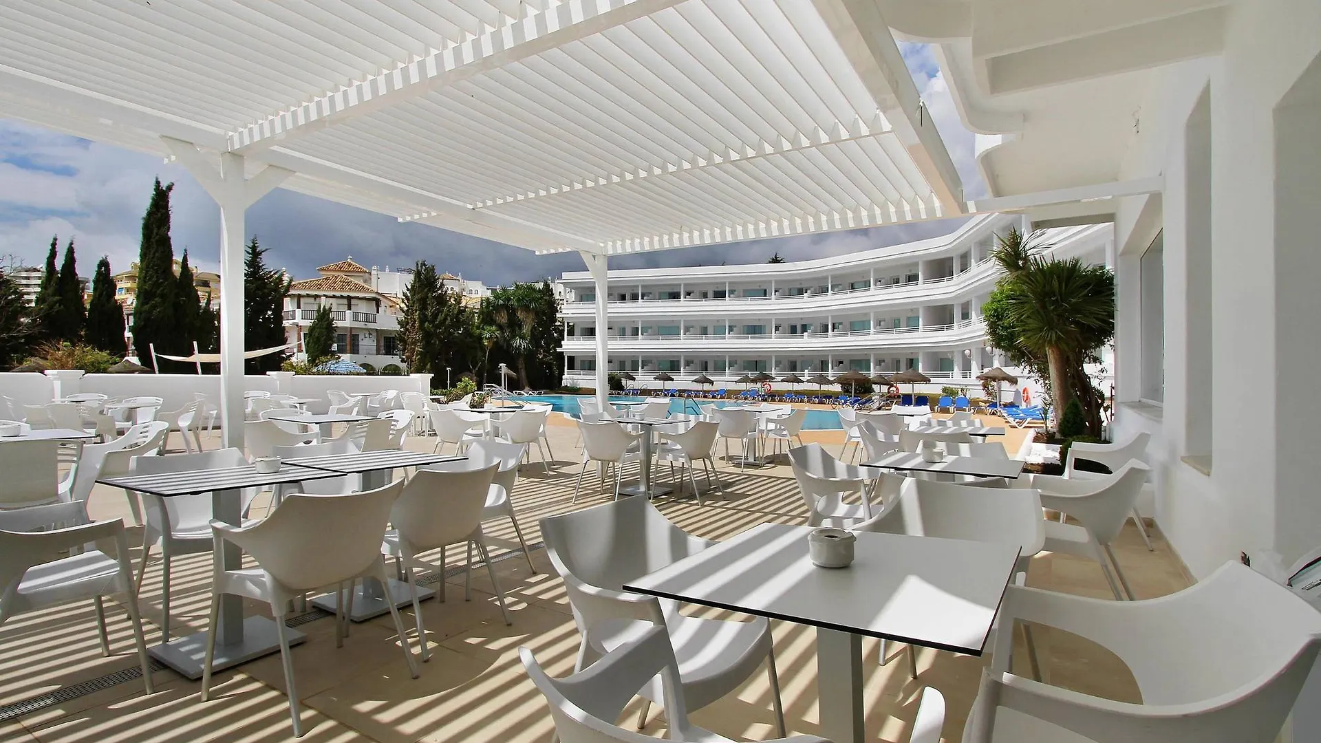 Hotel Palia La Roca Benalmádena
