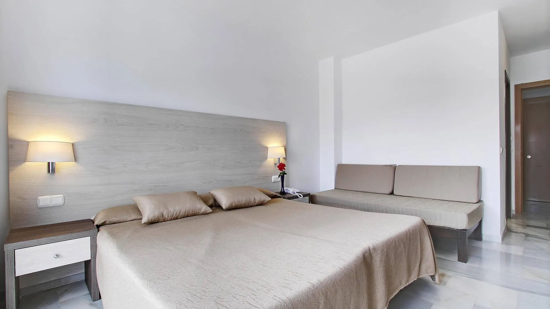 Hotel Palia La Roca Benalmádena