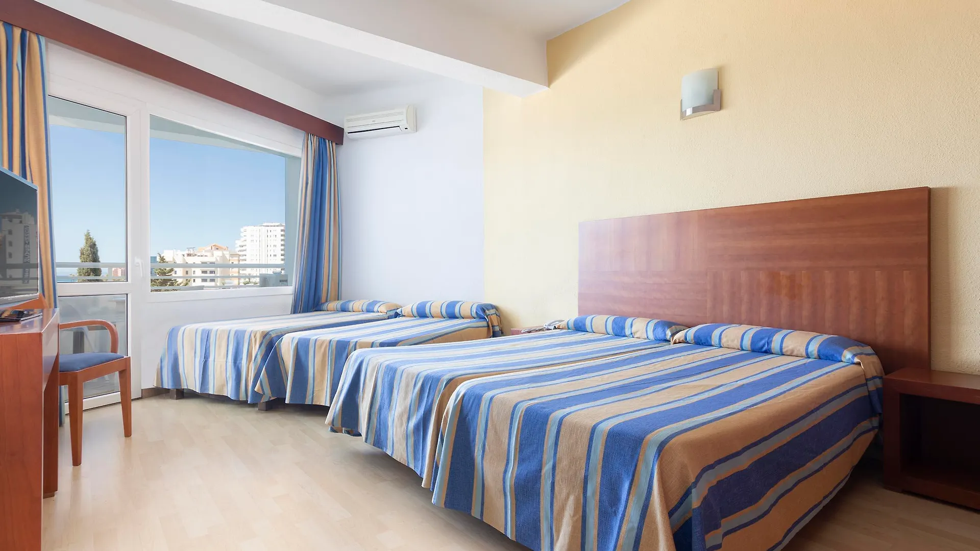 Hotel Palia La Roca Benalmádena