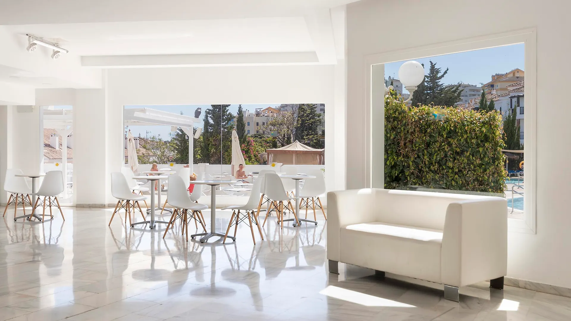 Hotel Palia La Roca Benalmadena